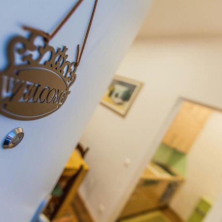 Vienna Market Apartments & Free Parking Ngoại thất bức ảnh